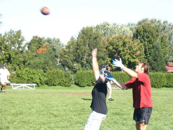 8481-bmtfl-vikings-vs-mothers-oct02-20051
