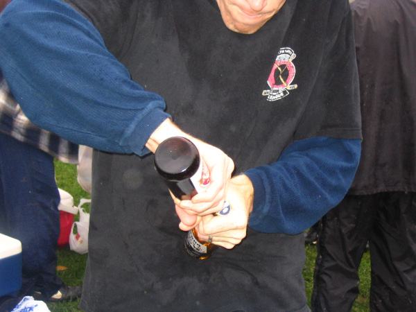 8777-bmtfl-fan-apprecitation-day-beer-cap-opening-corona-oct23-05