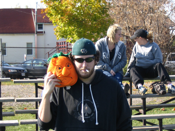 8937-bmtfl-mothers-pumpkin-ben-greenaway-oct30-2005
