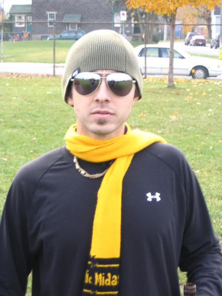 9010-bmtfl-best-dressed-at-championship-nov05-2005