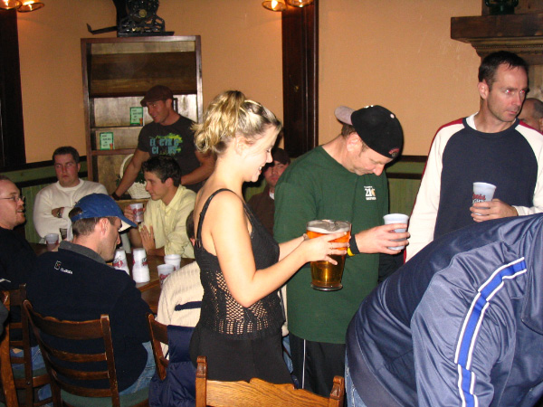 9122-bmtfl-keystorm-party-nov05-2005