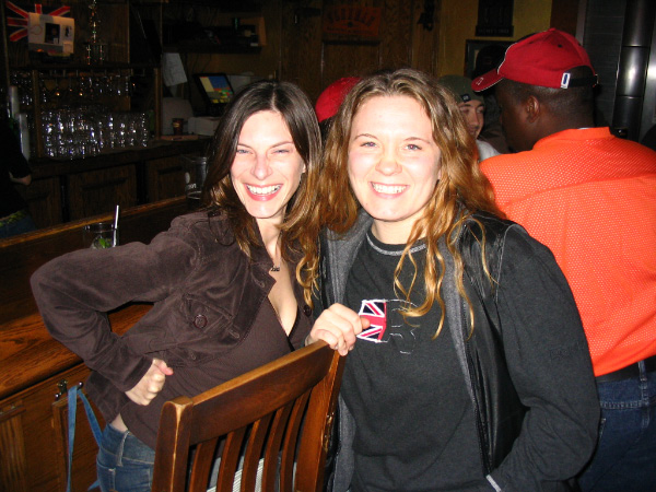 9270-bmtfl-keystorm-party-girlfriends-nov05-2005