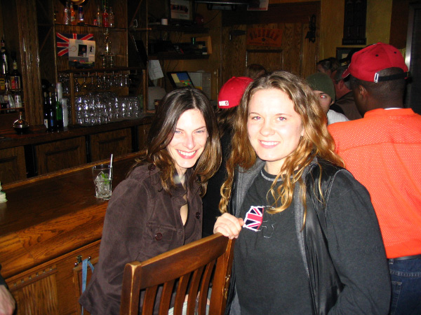 9271-bmtfl-keystorm-party-girlfriends-nov05-2005