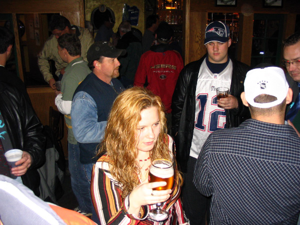 4538-bmtfl-party-000-nov18-2006
