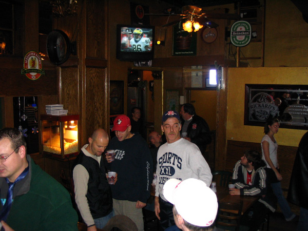 4539-bmtfl-party-000-nov18-2006