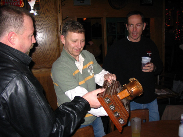 4562-bmtfl-party-000-nov18-2006