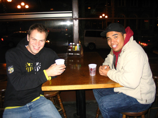 4600-bmtfl-party-000-nov18-2006