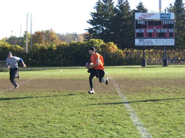 3795-bmtfl-speck-running-oct08-2006