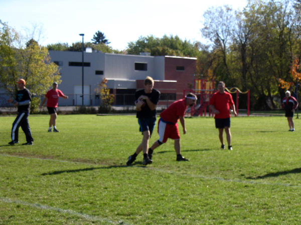 3814-bmtfl-cowan-with-extra-point-oct08-2006