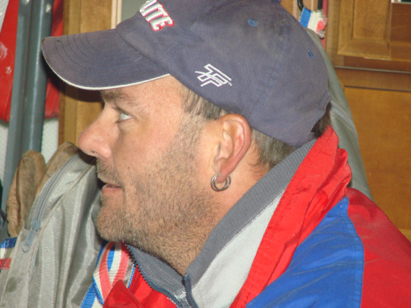 4039-278-mother-mike-oct22-2006