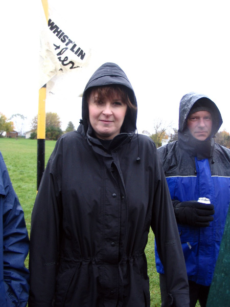 3963-bmtfl-alumni-groupie-oct22-2006