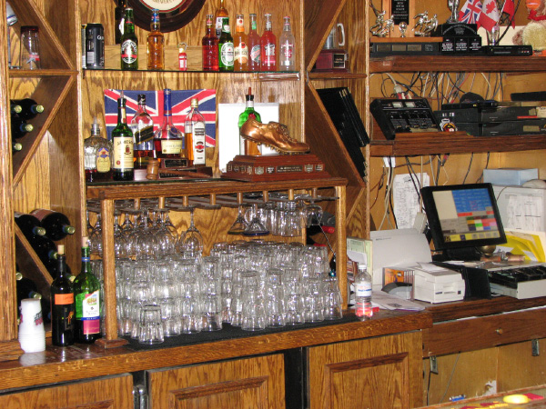 8536-BMTFL-Keystorm-party-000-nov10-2007