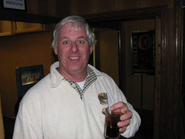8556-BMTFL-Keystorm-party-000-nov10-2007