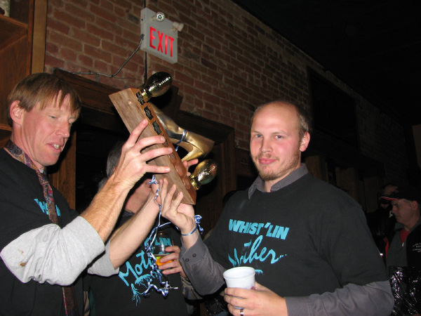 8672-BMTFL-Keystorm-party-000-nov10-2007