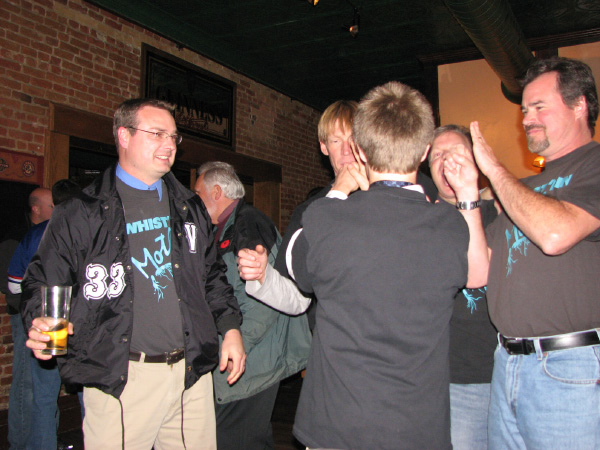 8739-BMTFL-Keystorm-party-000-nov10-2007