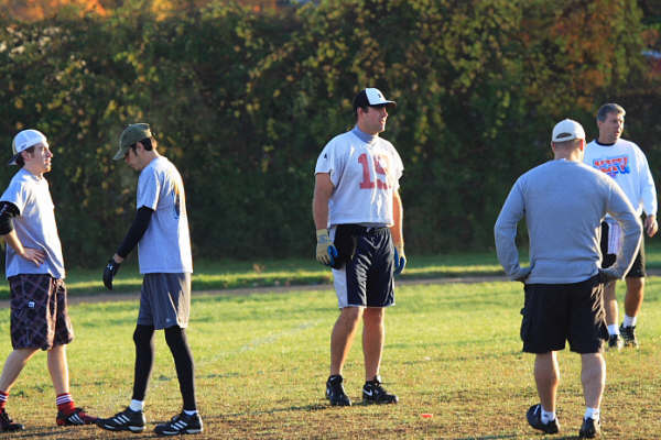 5749-1853-Photo-by-Ken-Scott-Browns-VS-Toolmen-000-oct12-2008.JPG