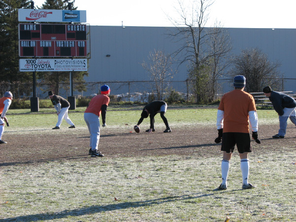 6431-BMTFL-Hurricanes-VS-Mothers-000-nov02-2008