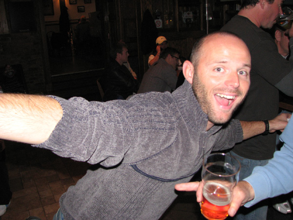 6792-BMTFL-KeyStorm-Pub-Party-000-nov08-2008