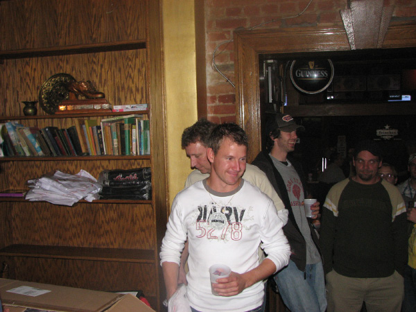 6881-BMTFL-KeyStorm-Pub-Party-000-nov08-2008