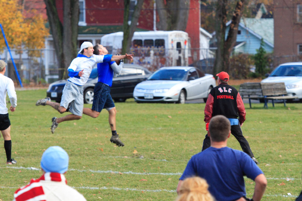 7180-2615-BMTFL-Championship-Photo-by-Ken-Scott-000-Nov08-2008