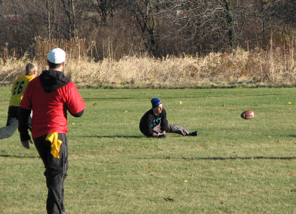 5567-BMTFL-Playoffs-week-1-00-nov01-2009