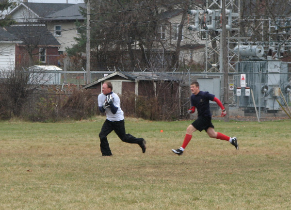 5930-BMTFL-Championship-Day-Games-00-nov14-2009